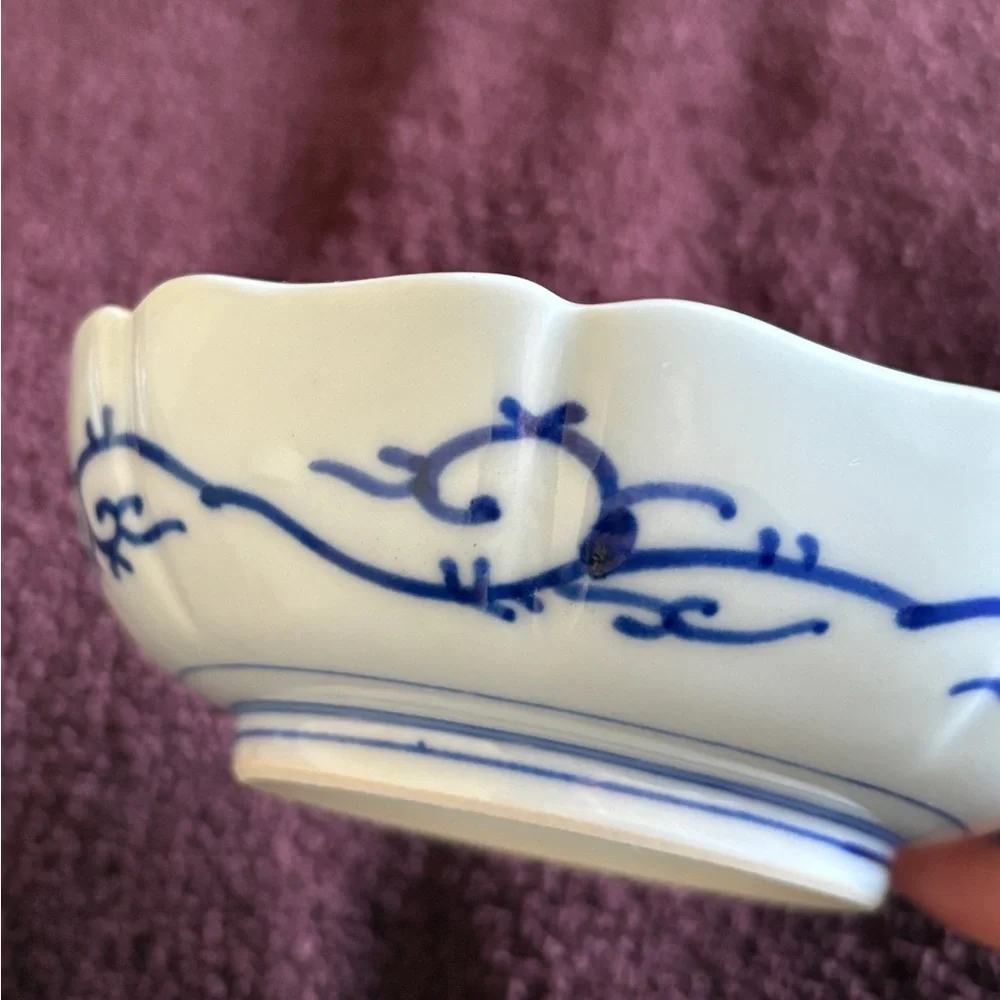 N/A vintage piece